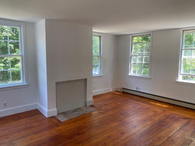 49 Church Street Damariscotta, ME 04543 - Photo 8 of 13 IMG_4931