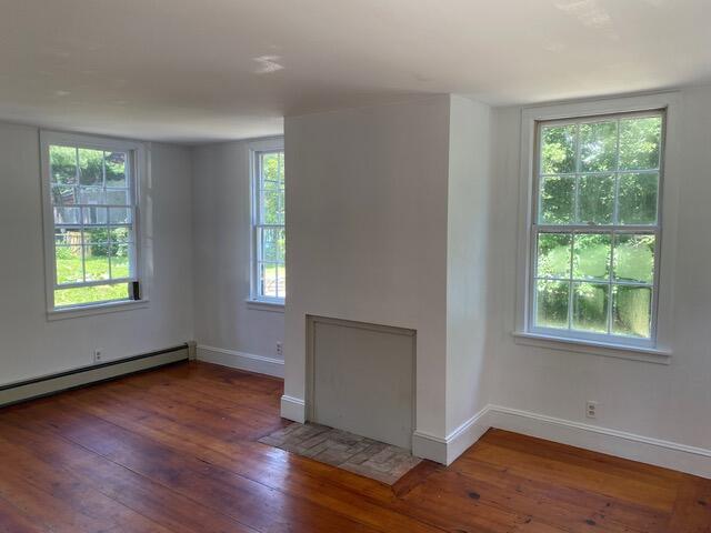 49 Church Street Damariscotta, ME 04543 - Photo 9 of 13 IMG_4932