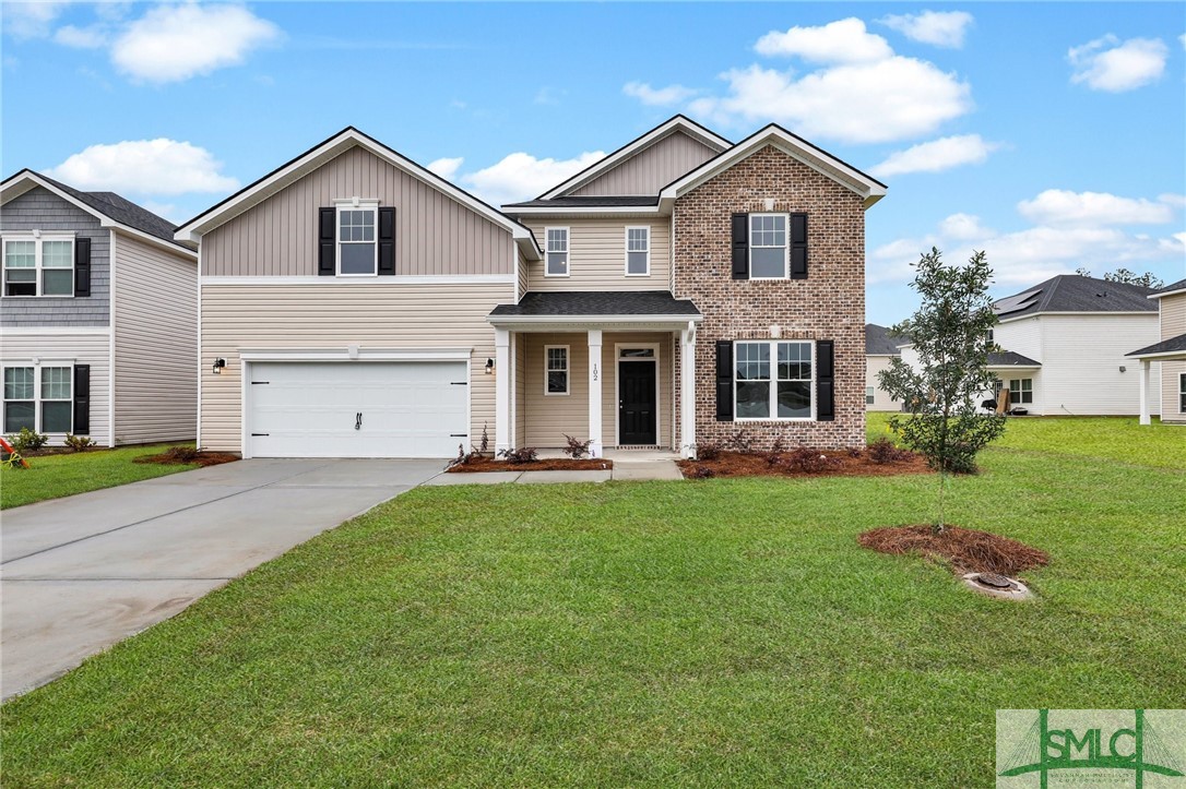 821 Highland Cir  
