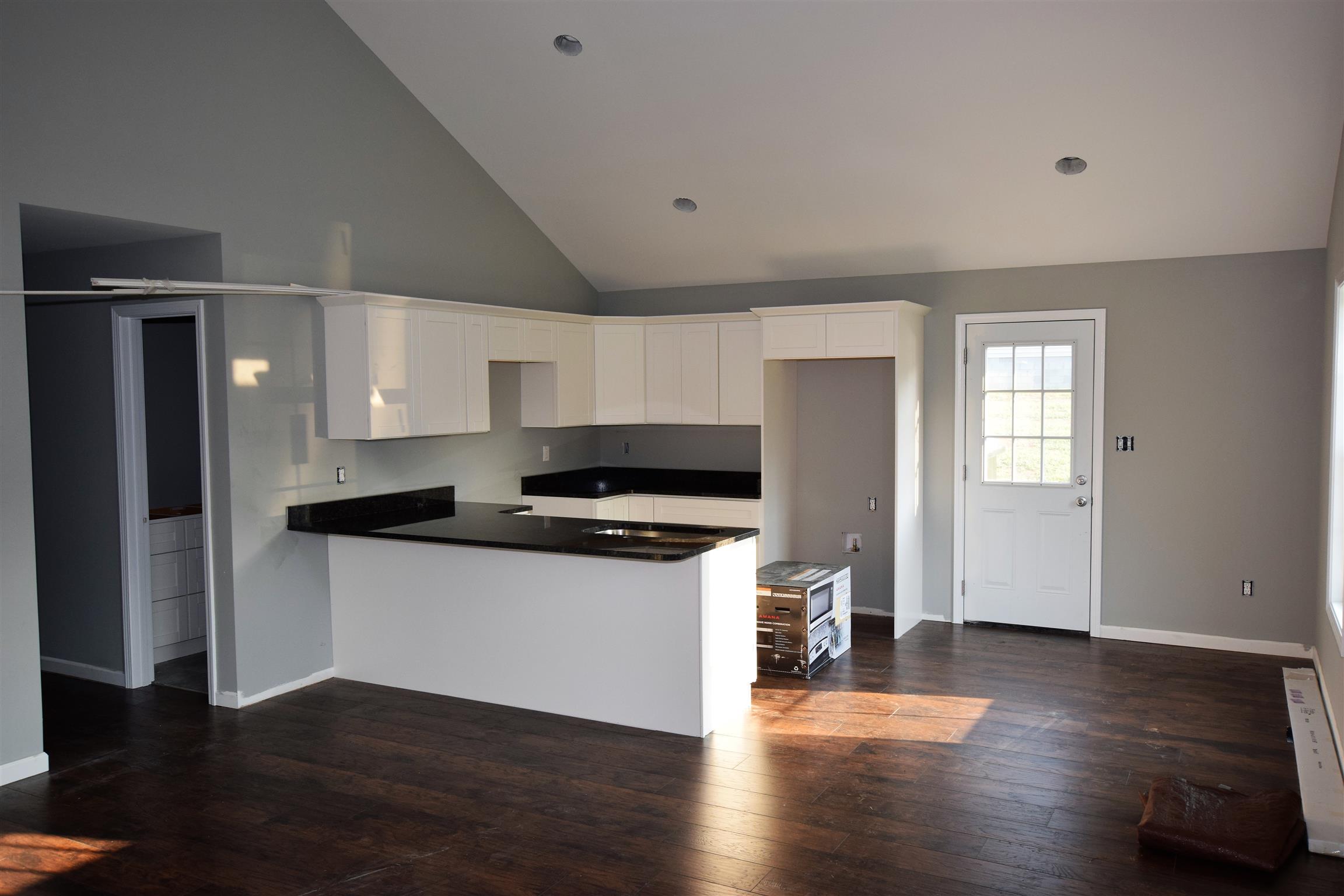 259 Drew Road Pulaski, TN 38478 - Photo 3 of 11 Beautiful Kitchen with Granite Counter Tops