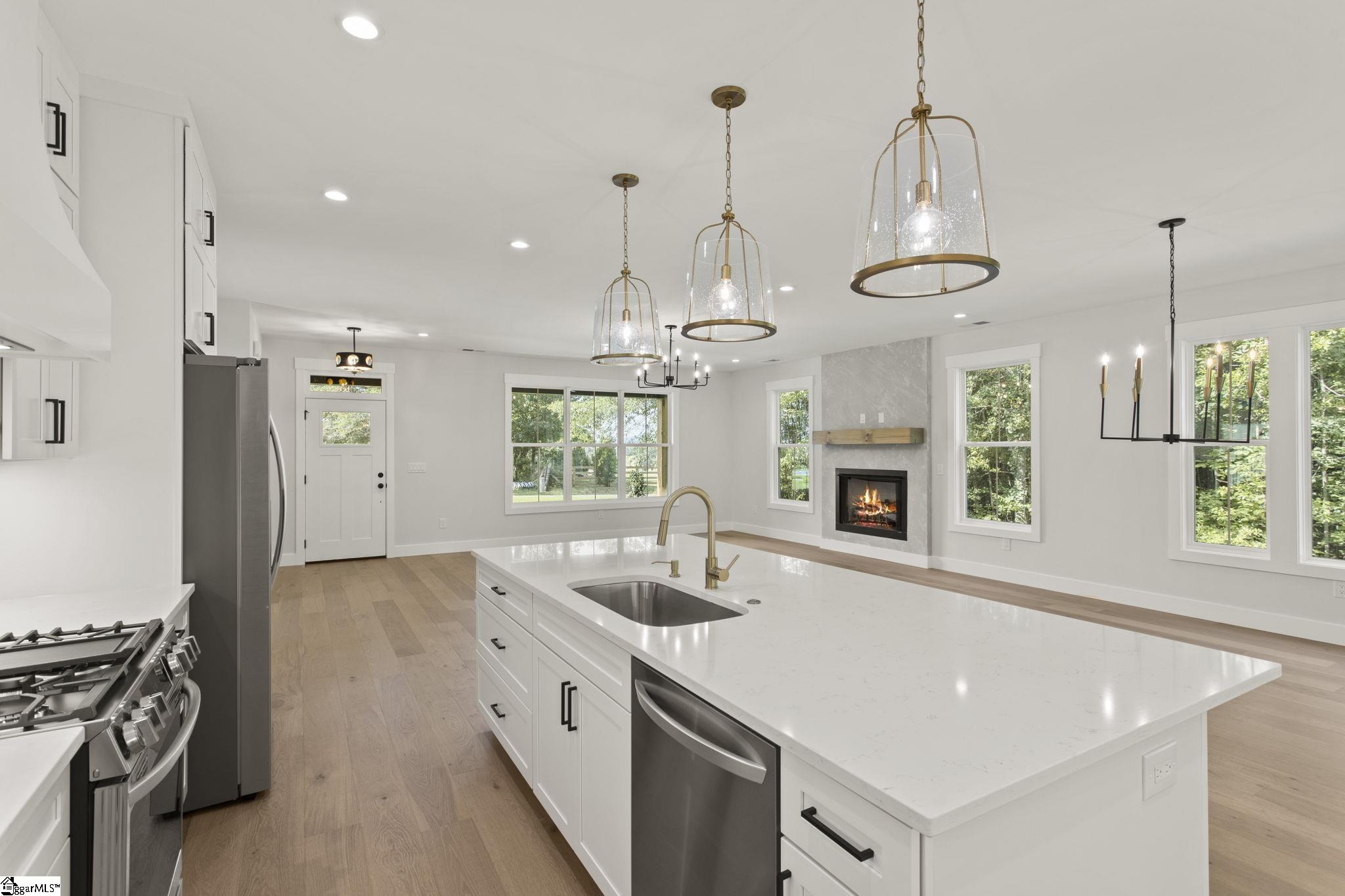 50 Waldrop Road Taylors, SC 29687 - Photo 11 of 39