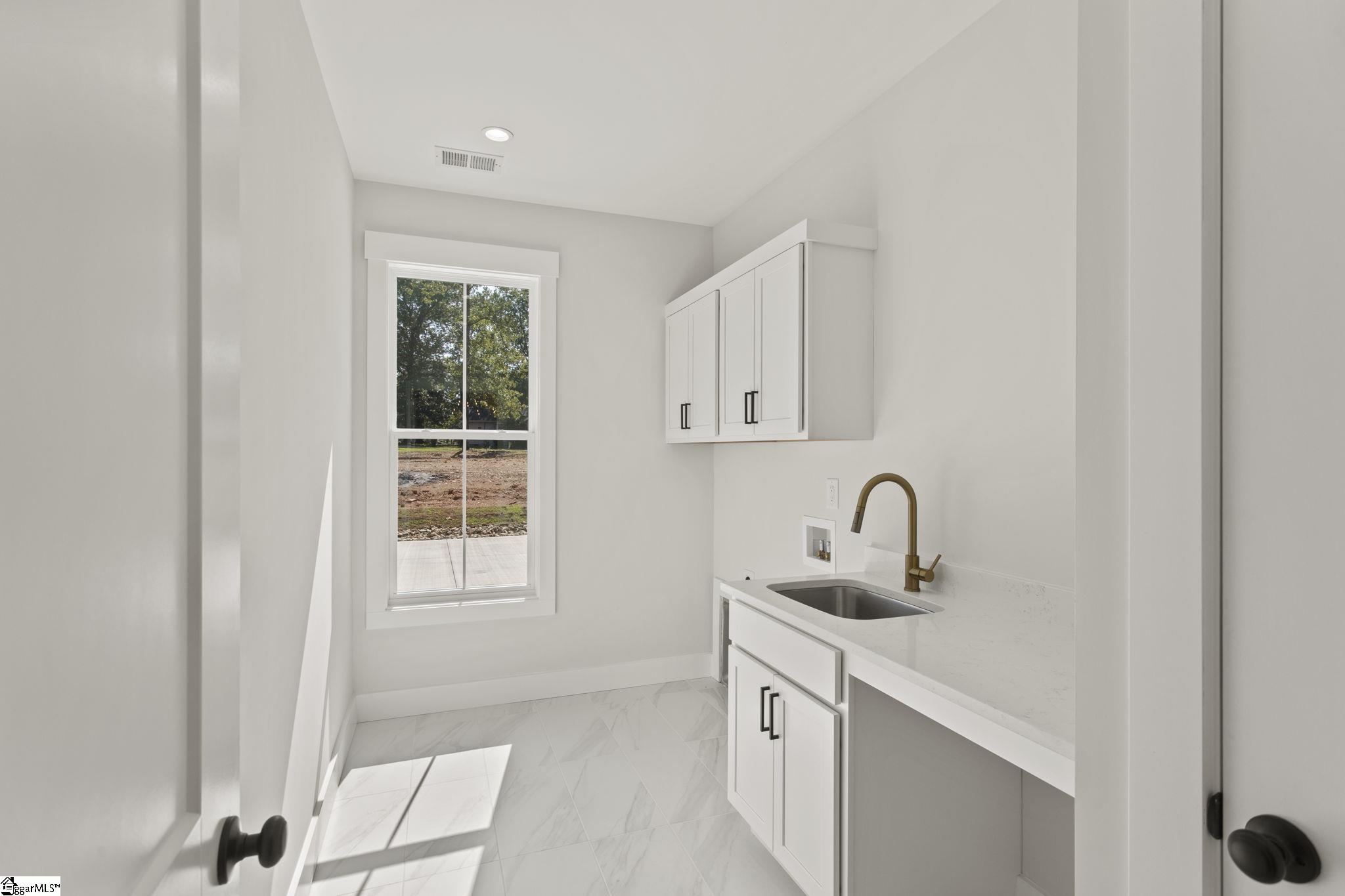 50 Waldrop Road Taylors, SC 29687 - Photo 18 of 39