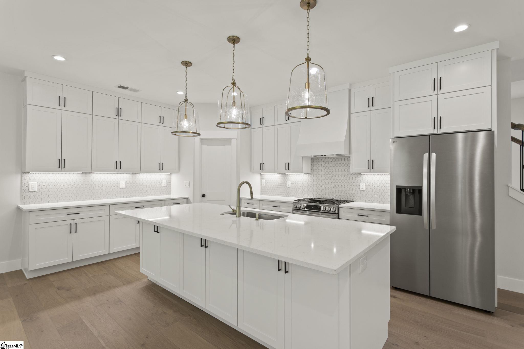 50 Waldrop Road Taylors, SC 29687 - Photo 5 of 39