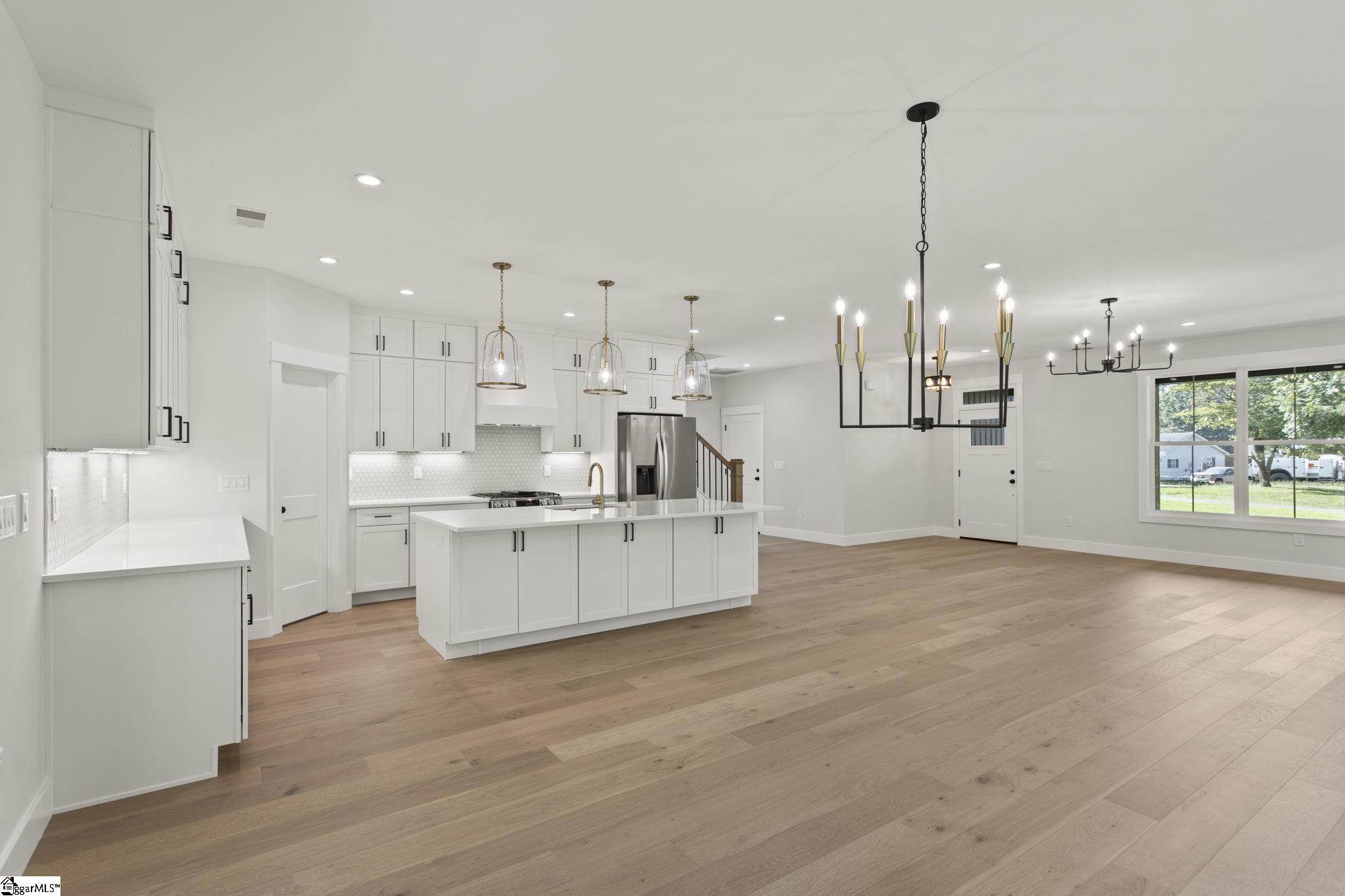 50 Waldrop Road Taylors, SC 29687 - Photo 8 of 39