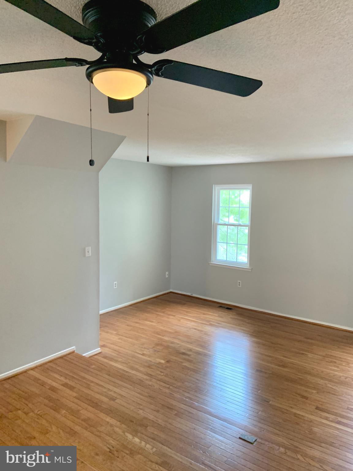 2438 Ridgehampton Court Reston, VA 20191 - Photo 8 of 47 Dining room