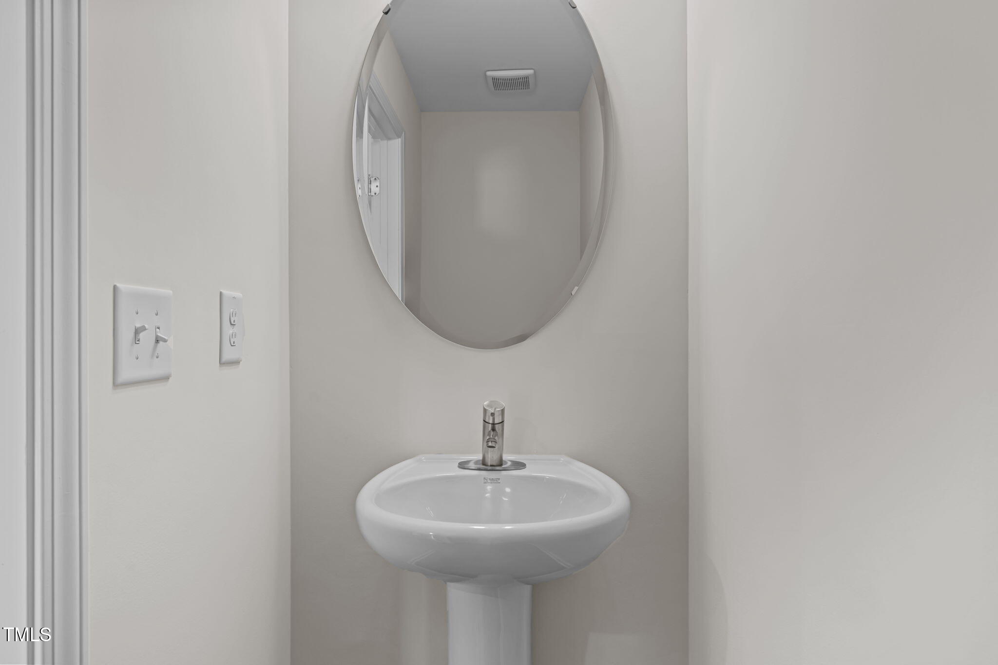 1103 Brookrun Drive Oxford, NC 27565 - Photo 21 of 43 9-web-or-mls-5Z8A1360