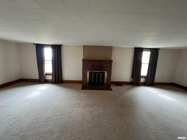 $365,000 | 2283 East 2750th Street, Kewanee, IL 61443