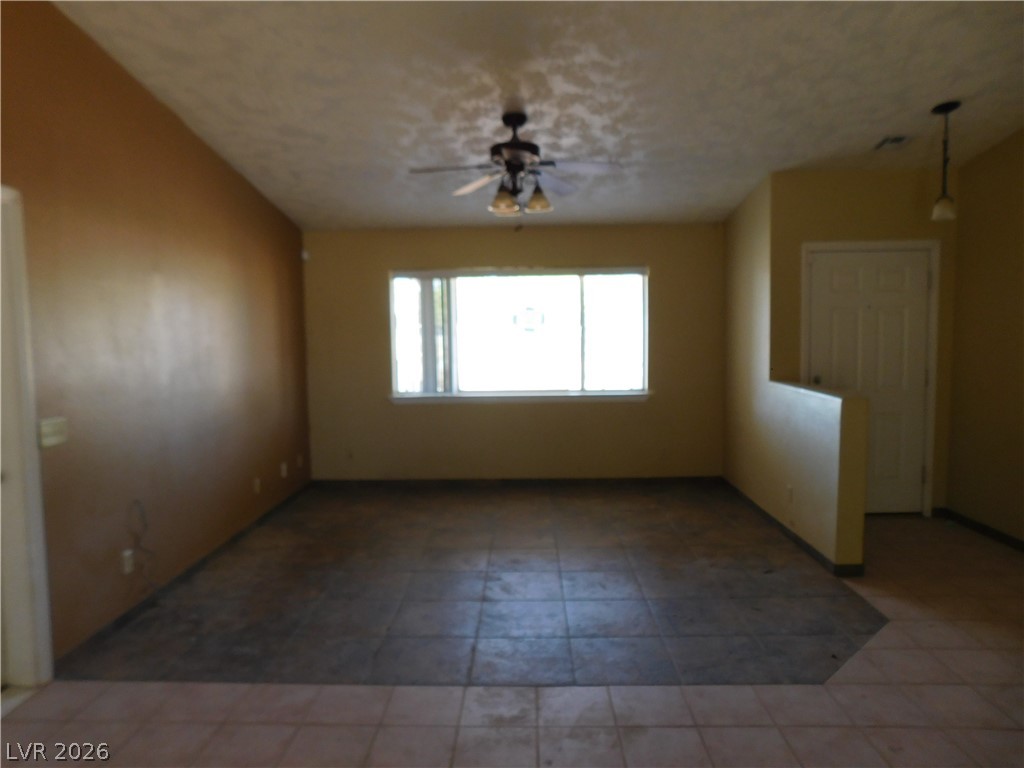 4760 McGraw Road Pahrump, NV 89061 - Photo 6 of 24 Family Room