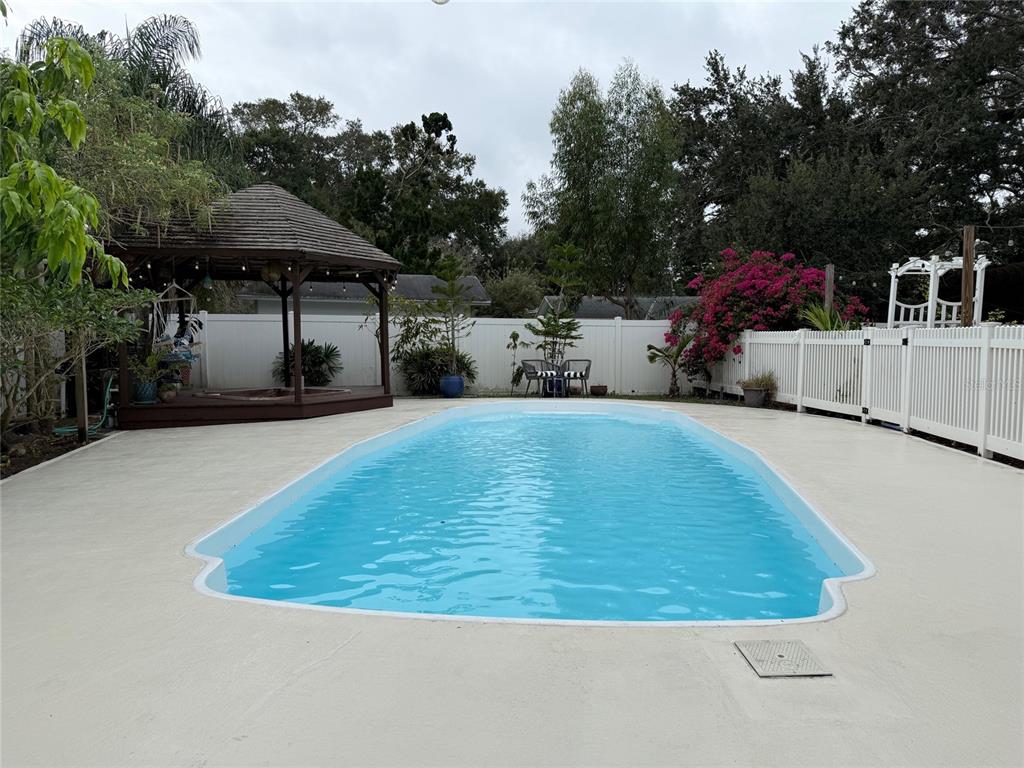 6501 Matchett Road Belle Isle, FL 32809 - Photo 40 of 43 an outdoor space with swimming pool and furniture