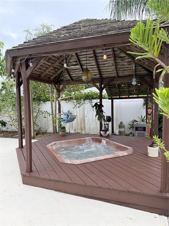 6501 Matchett Road Belle Isle, FL 32809 - Photo 42 of 43 a view of a wooden deck