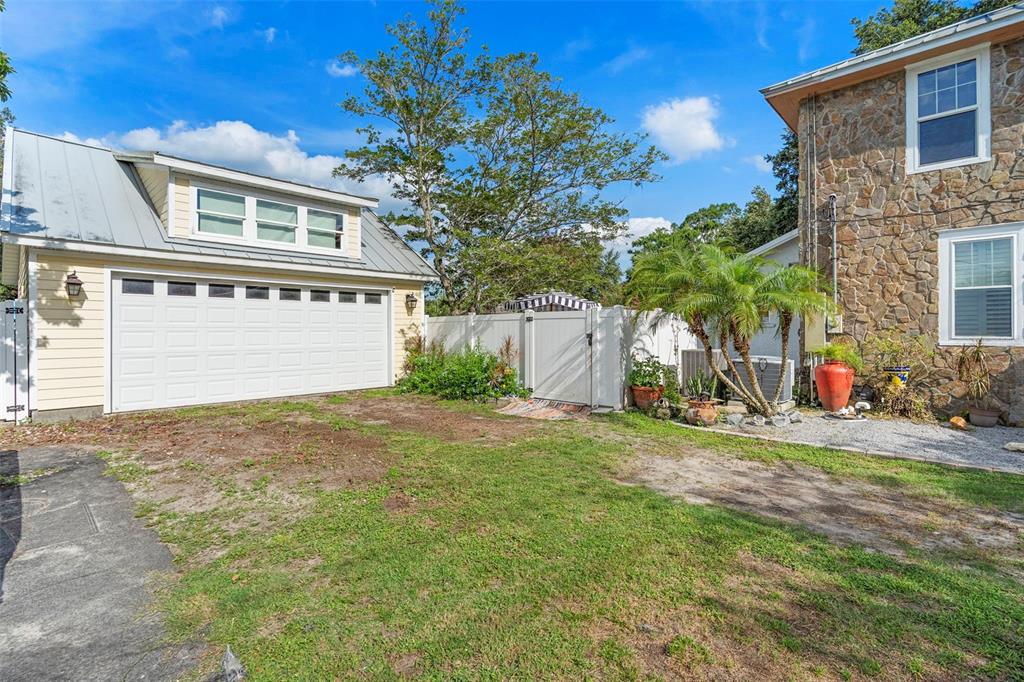 6501 Matchett Road Belle Isle, FL 32809 - Photo 5 of 43 front view of a house with a yard