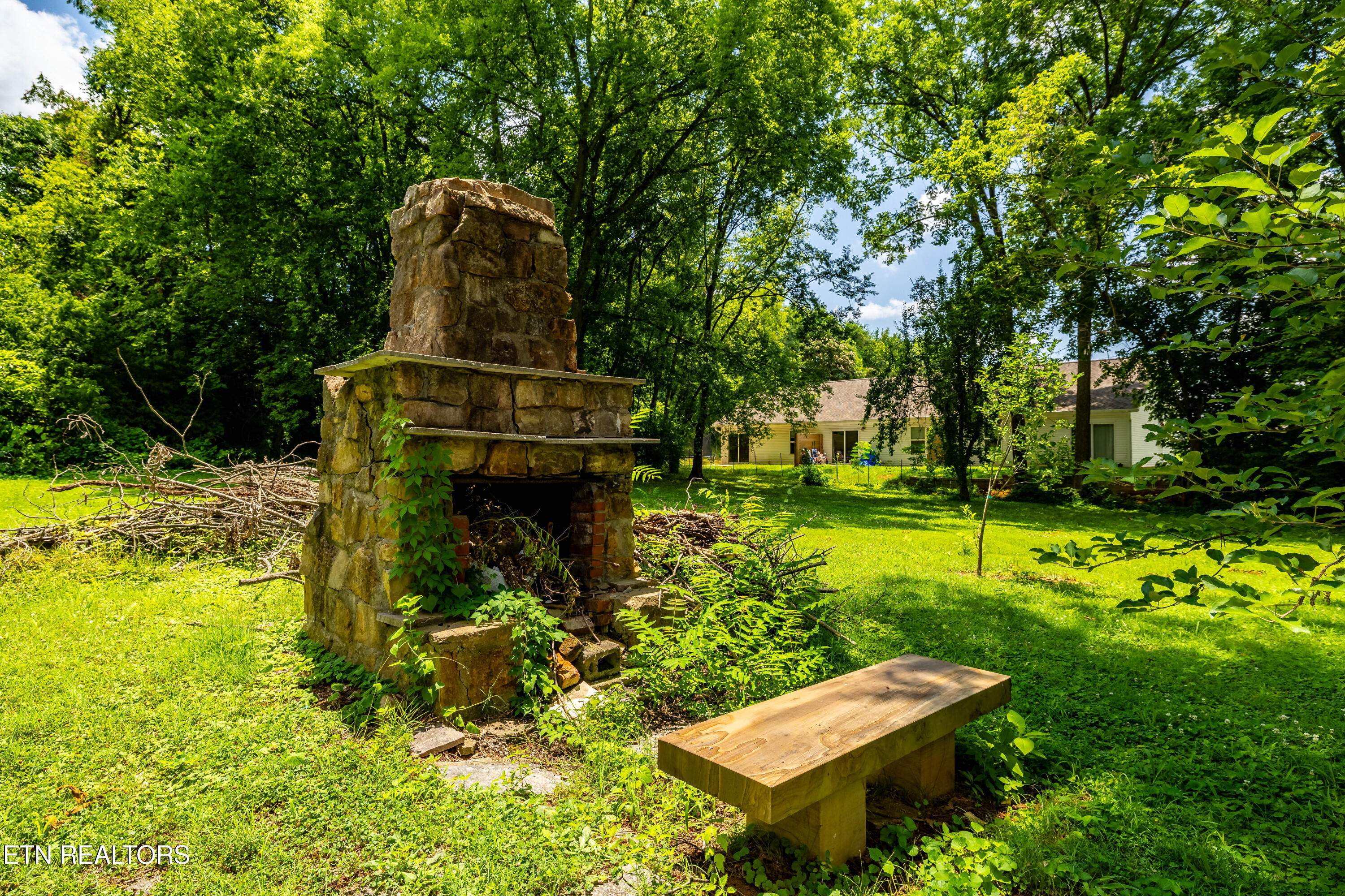 1014 Sevierville Road Maryville, TN 37804 - Photo 47 of 52 1014SeviervilleRd-41