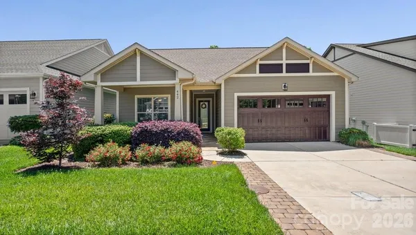 $550,000 | 442 Granite Lake Court, Denver, NC 28037