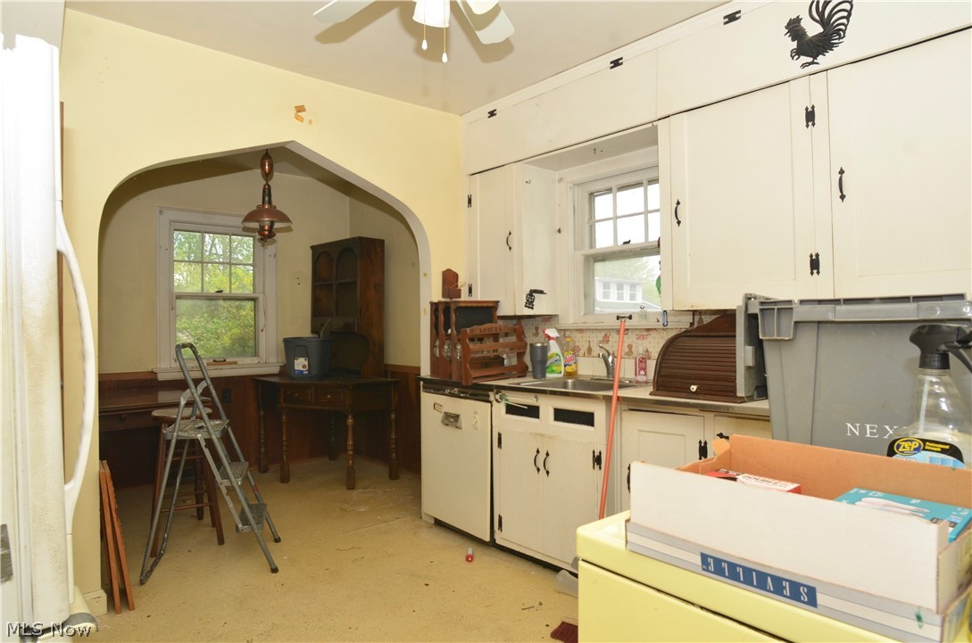 25670 Cook Road Olmsted Falls, OH 44138 - Photo 11 of 35 Gallery Image 11