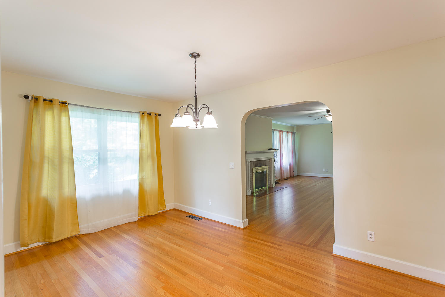 1310 South Crest Road Rossville, GA 30741 - Photo 29 of 35 1310 S Crest HD -28