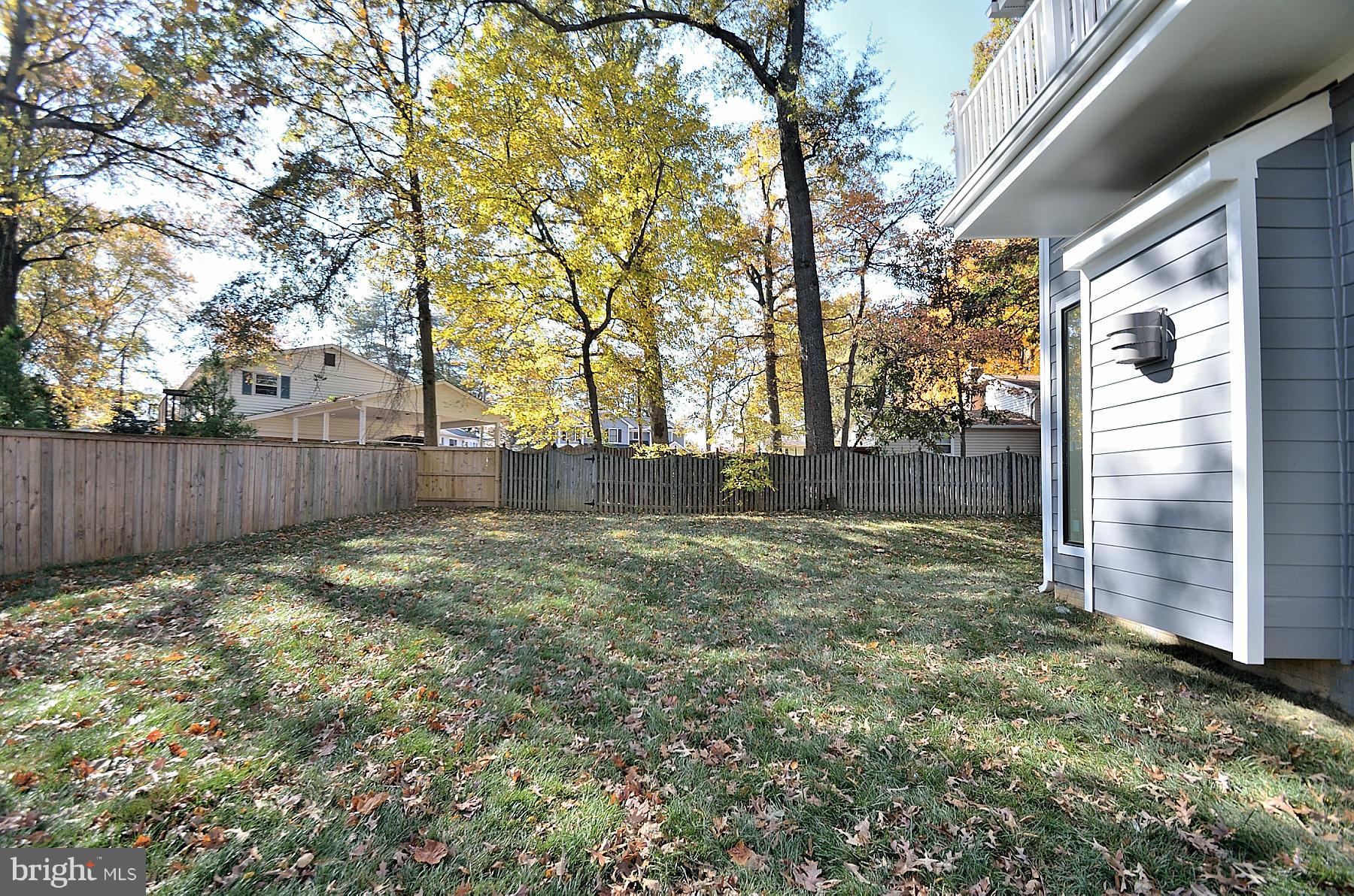 825 Ninovan Road Southeast Vienna, VA 22180 - Photo 29 of 30 Exterior (General)