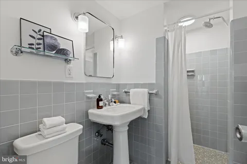 $499,000 | 3900 Watson Place Northwest, Unit A 8E, Washington, DC 20016