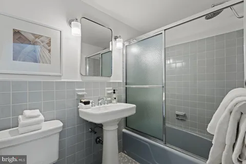 $450,000 | 3900 Watson Place Northwest, Unit A 8E, Washington, DC 20016