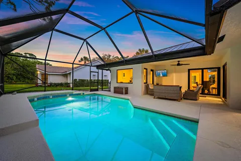$1,195,000 | 6685 Winding Lake Drive, Jupiter, FL 33458