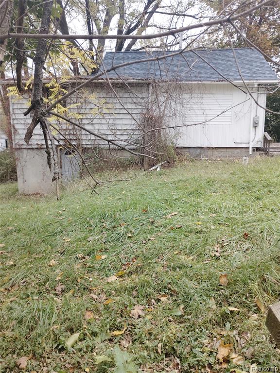 9027 Neff Road Mount Morris, MI 48458 - Photo 4 of 7