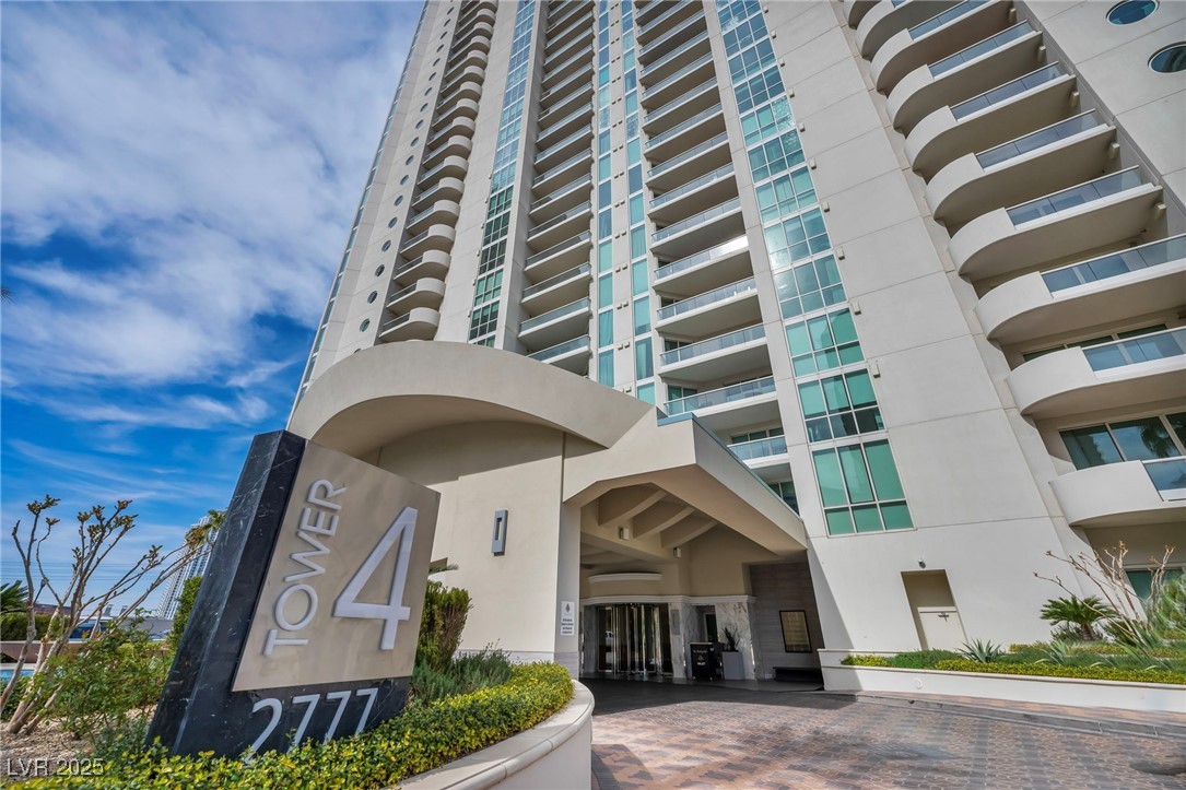 2777 Paradise Road, Unit 301 Las Vegas, NV 89109 - Photo 12 of 36 Tower Four Valet Porte Cachere