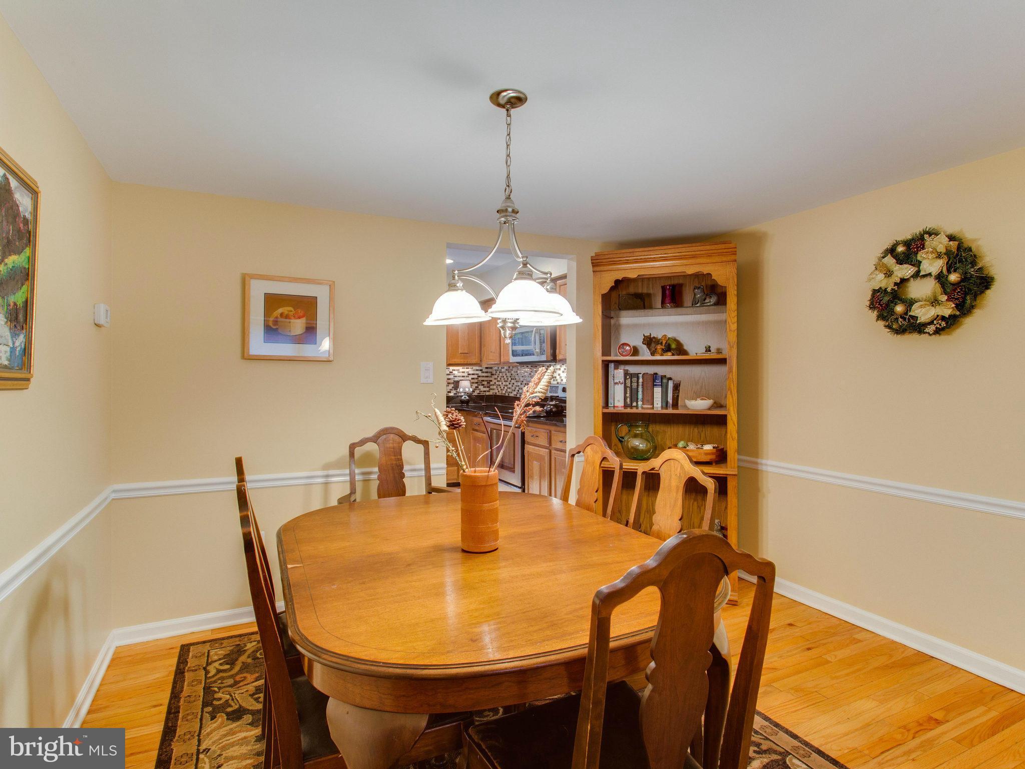 6272 Rathlin Drive Springfield, VA 22152 - Photo 11 of 30 Dining Room