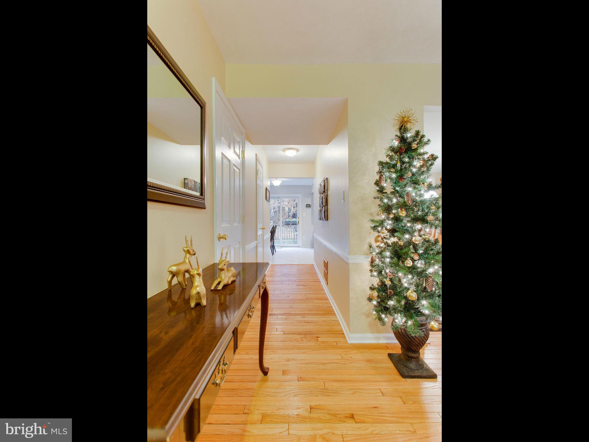 6272 Rathlin Drive Springfield, VA 22152 - Photo 17 of 30 Interior (General)