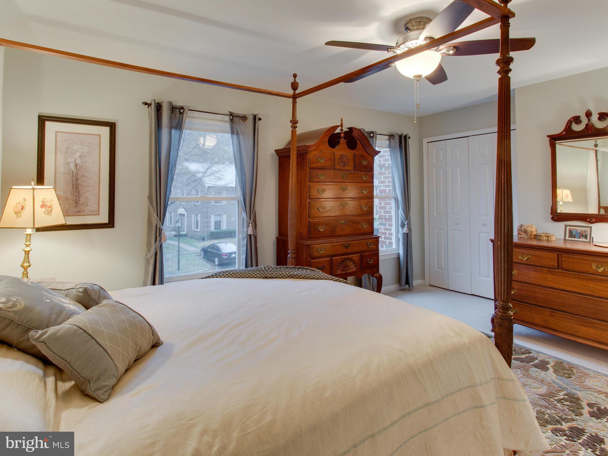 6272 Rathlin Drive Springfield, VA 22152 - Photo 23 of 30 Bedroom (Master)