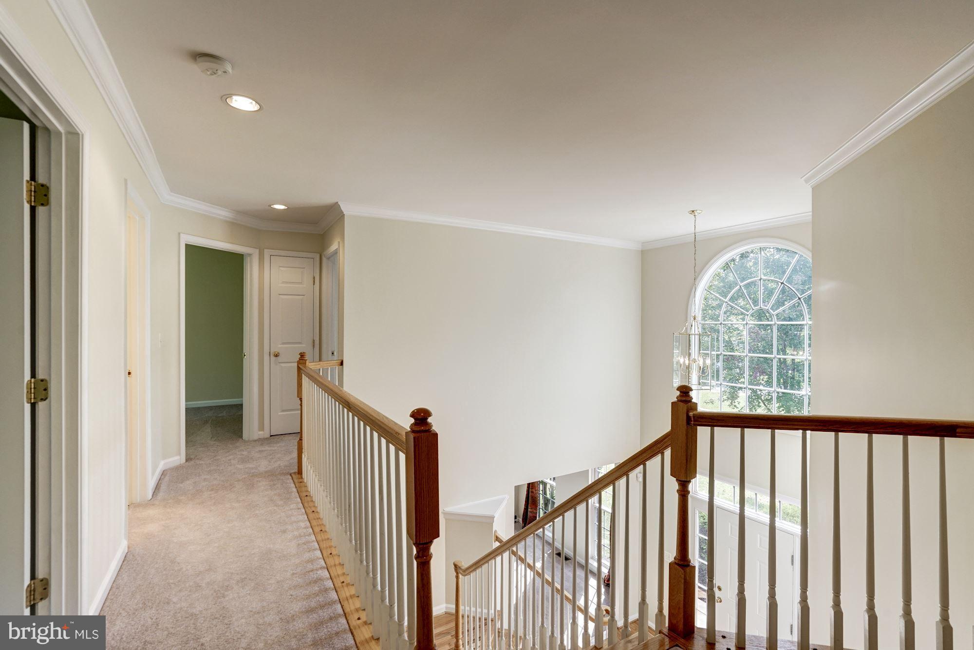 11709 Kahns Road Manassas, VA 20112 - Photo 15 of 30 Upper Level Landing
