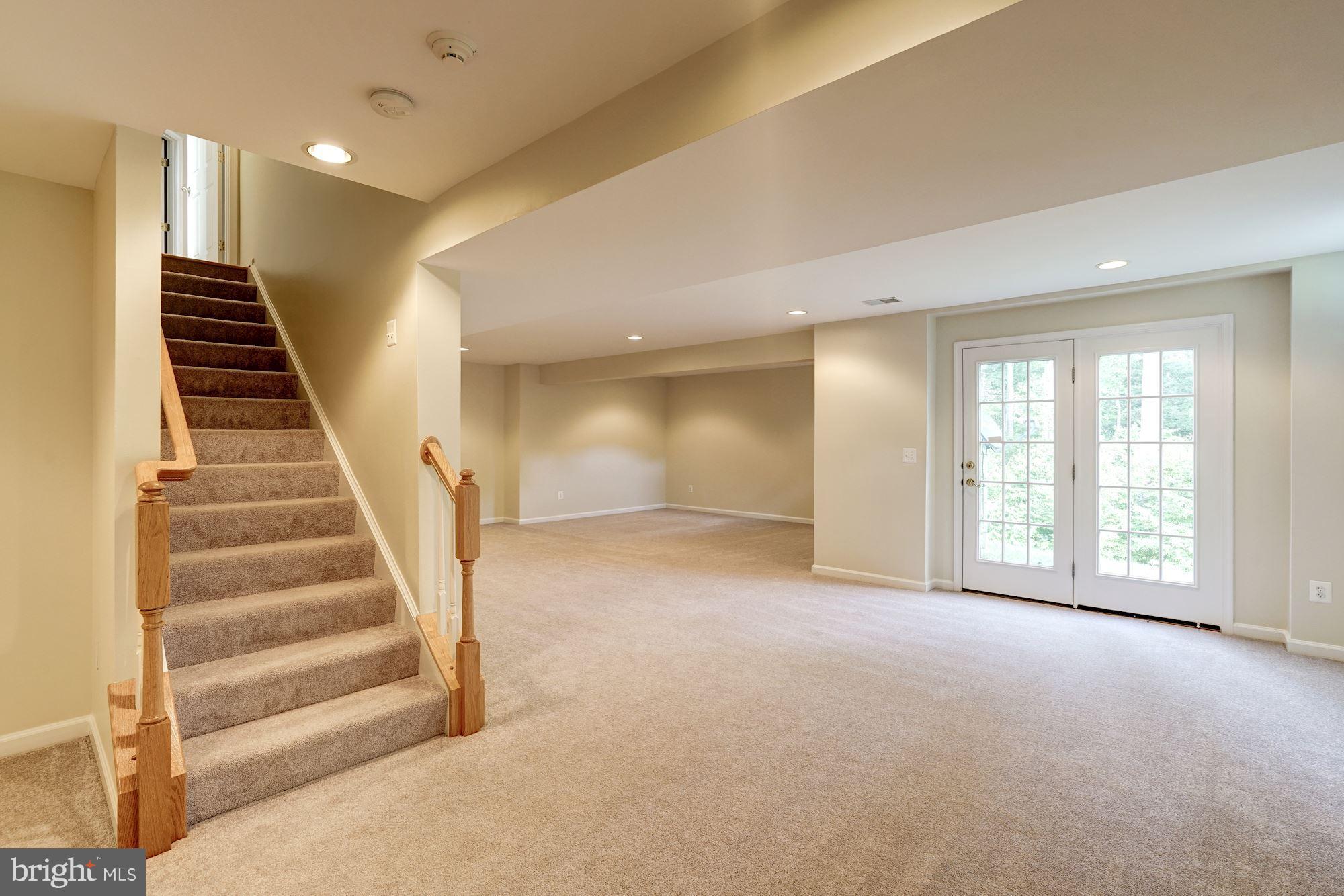 11709 Kahns Road Manassas, VA 20112 - Photo 24 of 30 Rec Room