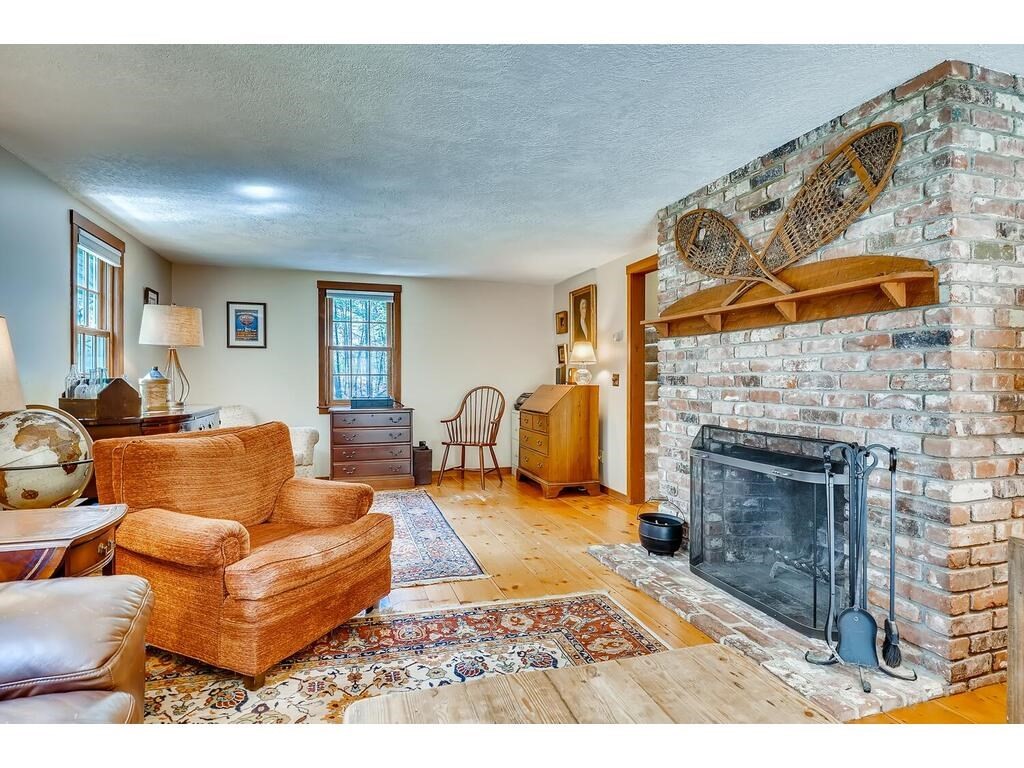 189 Still River Road Bolton, MA 01740 - Photo 8 of 33 Gallery Image 8