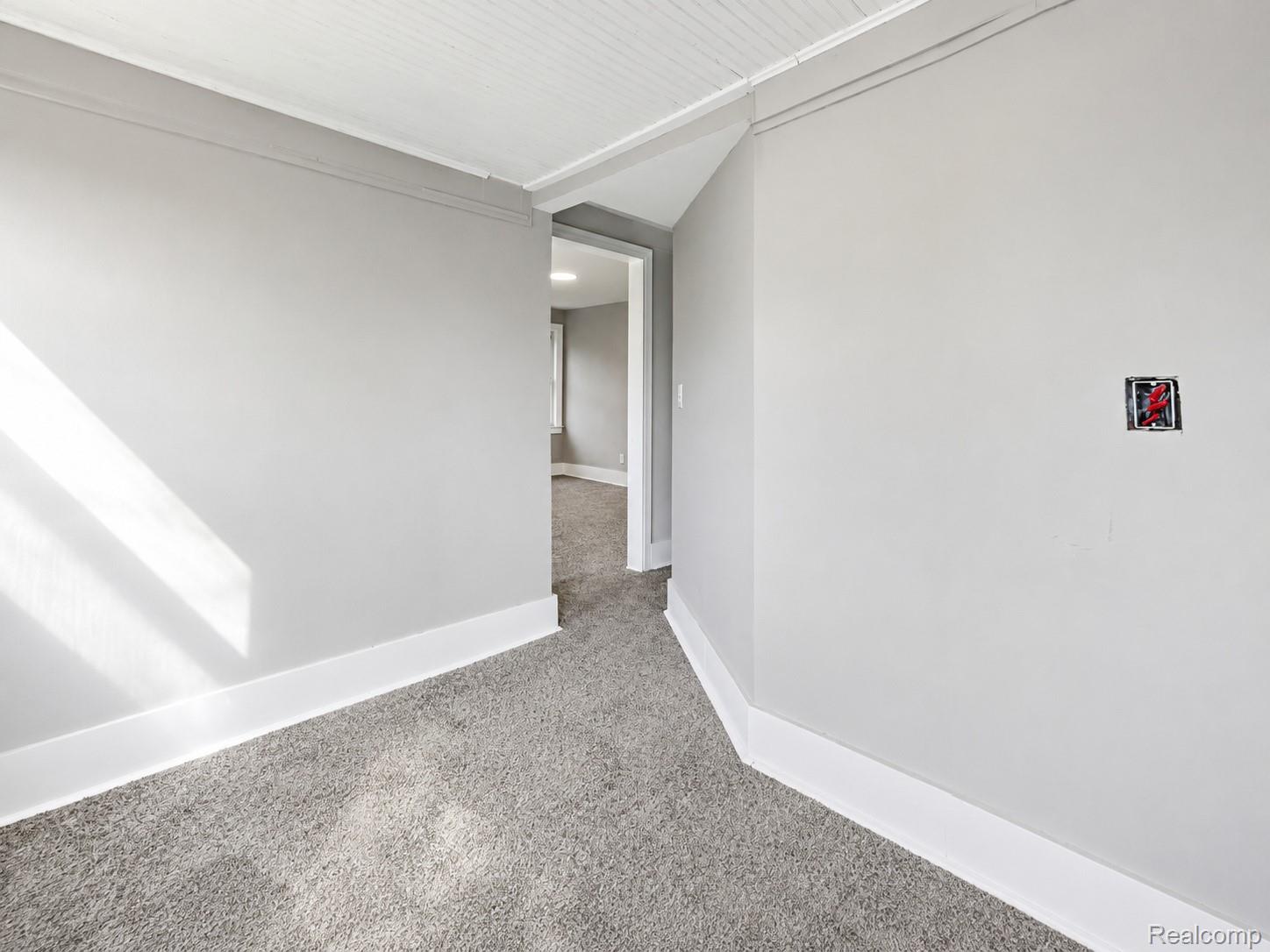 9175 Devonshire Road Detroit, MI 48224 - Photo 20 of 23 enhanced_listing_photo_18.jpg