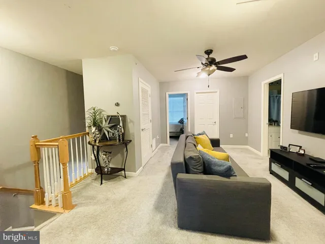 $2,750 | 1850 Cedar Cove Way, Unit 201, Woodbridge, VA 22191