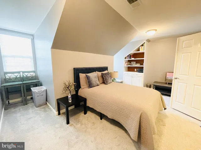 $2,750 | 1850 Cedar Cove Way, Unit 201, Woodbridge, VA 22191