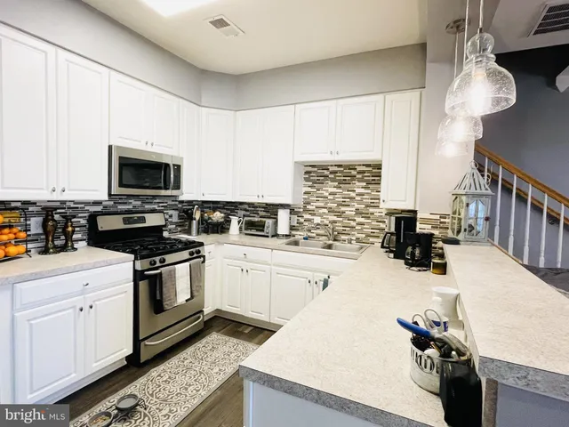 $2,750 | 1850 Cedar Cove Way, Unit 201, Woodbridge, VA 22191