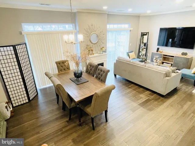 $2,750 | 1850 Cedar Cove Way, Unit 201, Woodbridge, VA 22191