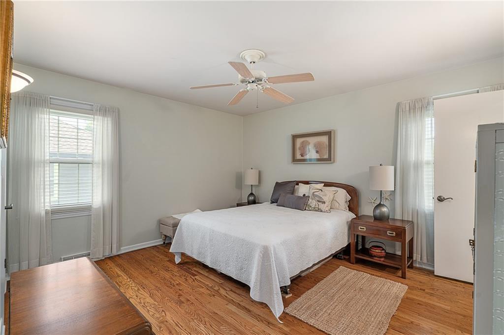 9416 Wenonga Road Leawood, KS 66206 - Photo 22 of 54