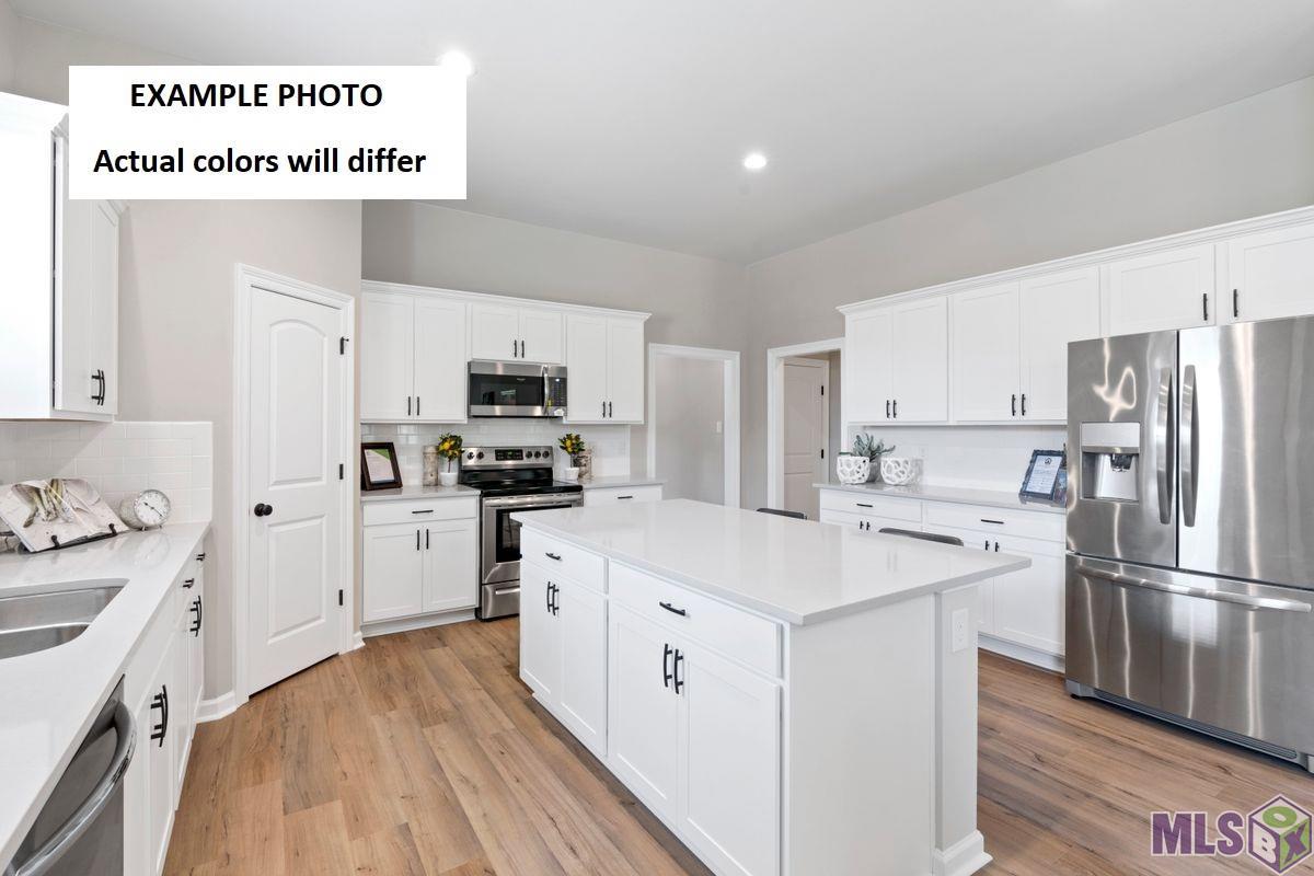 437 Rue Evangeline Houma, LA 70364 - Photo 3 of 5 STAGED EXAMPLE PHOTO