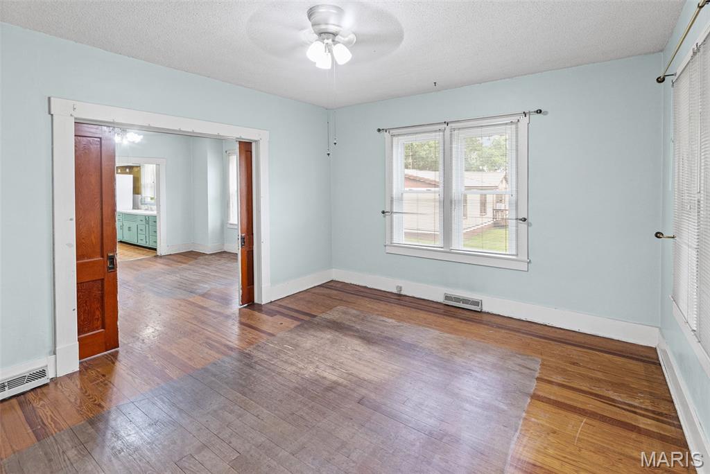 150 North Park Street Hoyleton, IL 62803 - Photo 8 of 48