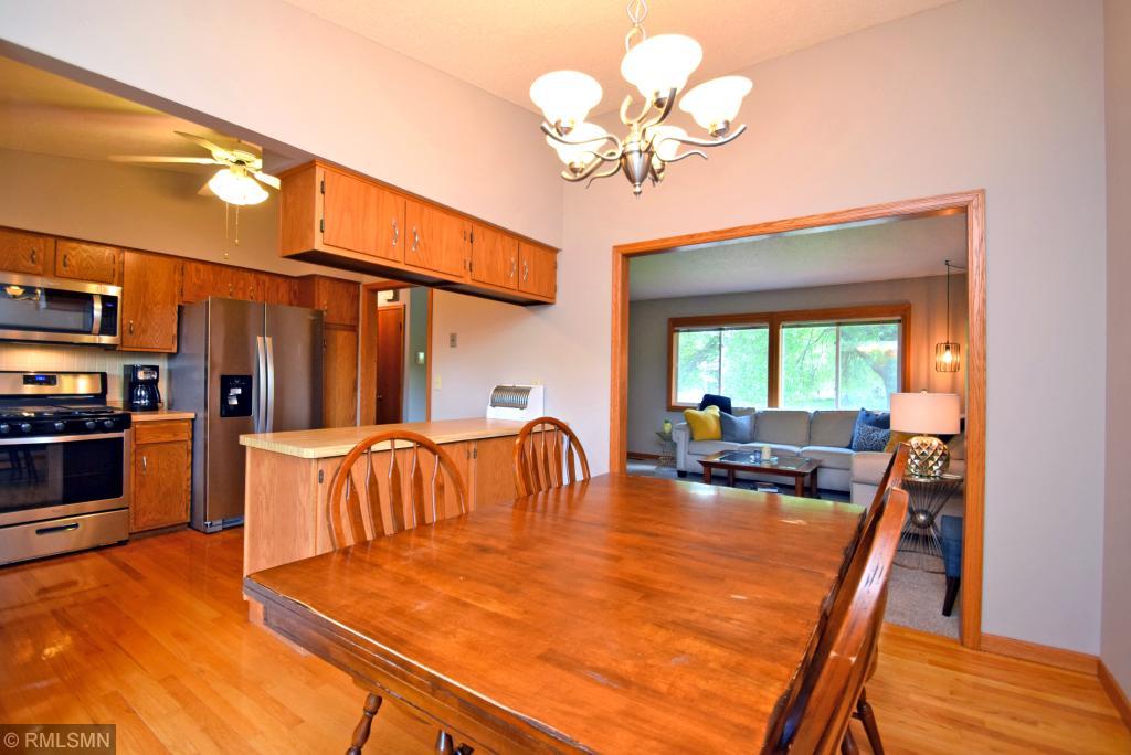 4645 Beacon Hill Road Eagan, MN 55122 - Photo 16 of 36 Gallery Image 16