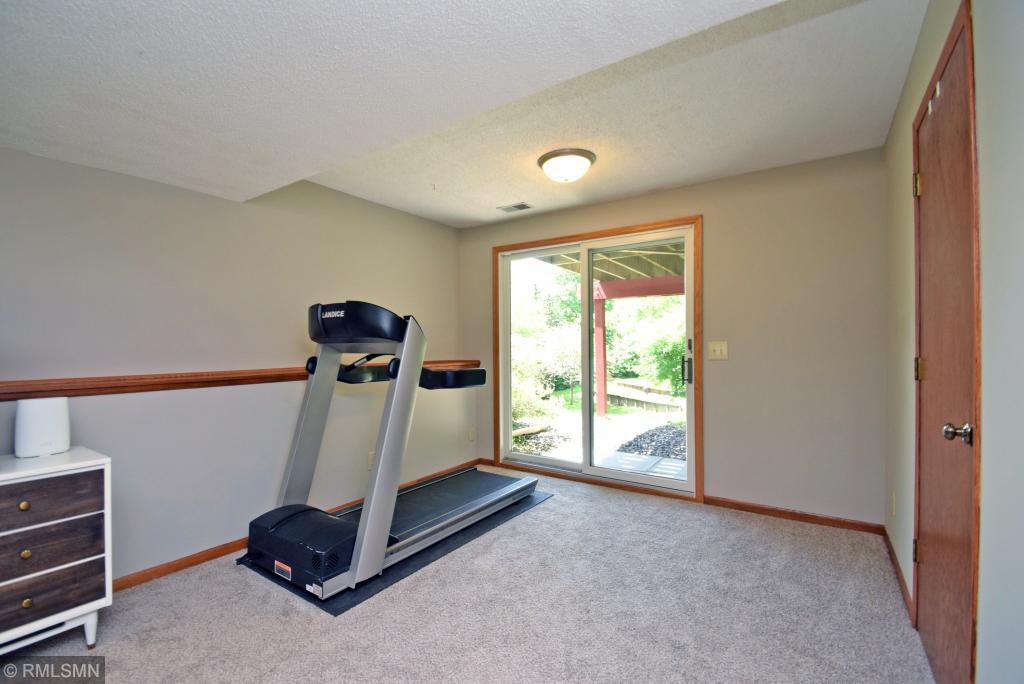 4645 Beacon Hill Road Eagan, MN 55122 - Photo 29 of 36 Gallery Image 29