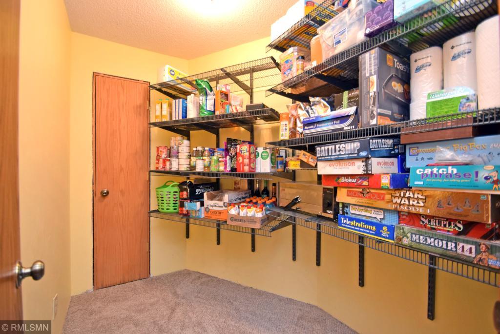 4645 Beacon Hill Road Eagan, MN 55122 - Photo 33 of 36 Gallery Image 33