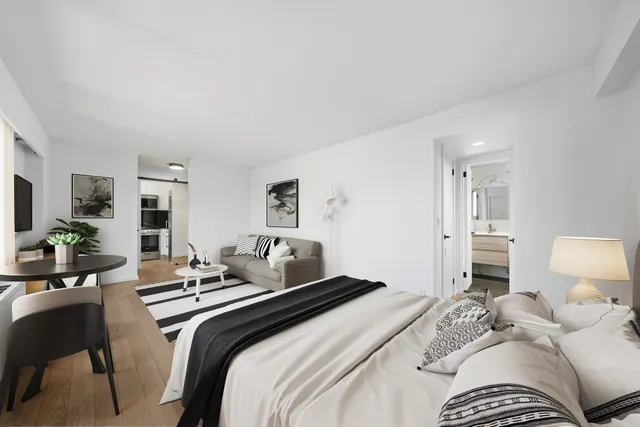$585,000 | 201 West 21st Street, Unit 11K | Chelsea