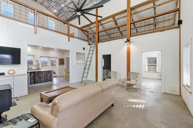 $324,900 | 4739 Blue Springs Road, Smithville, TN 37166