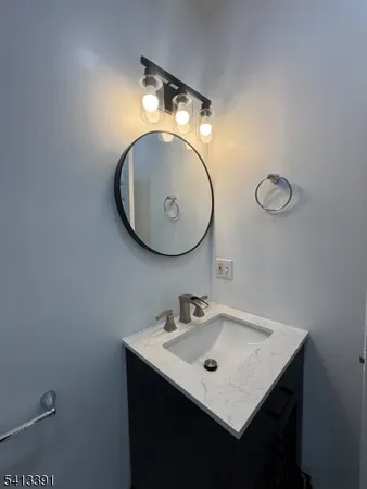 $2,500 | 48 1/2 3rd Street, Unit 2, Newark, NJ 07107