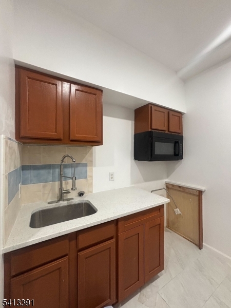 48 1/2 3rd Street, Unit 2 Newark, NJ 07107 - Photo 4 of 20