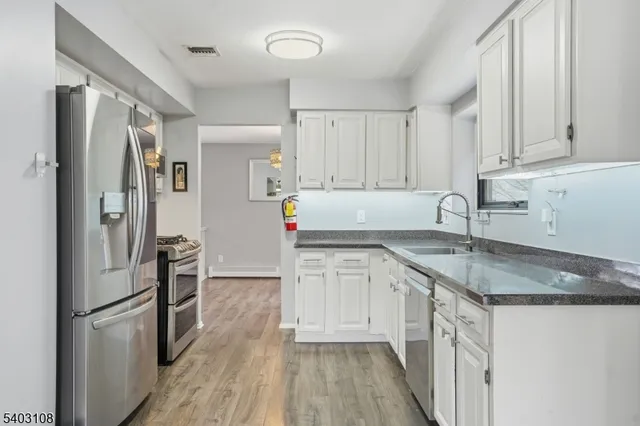 $539,900 | 19 Heritage Way, Rockaway, NJ 07866