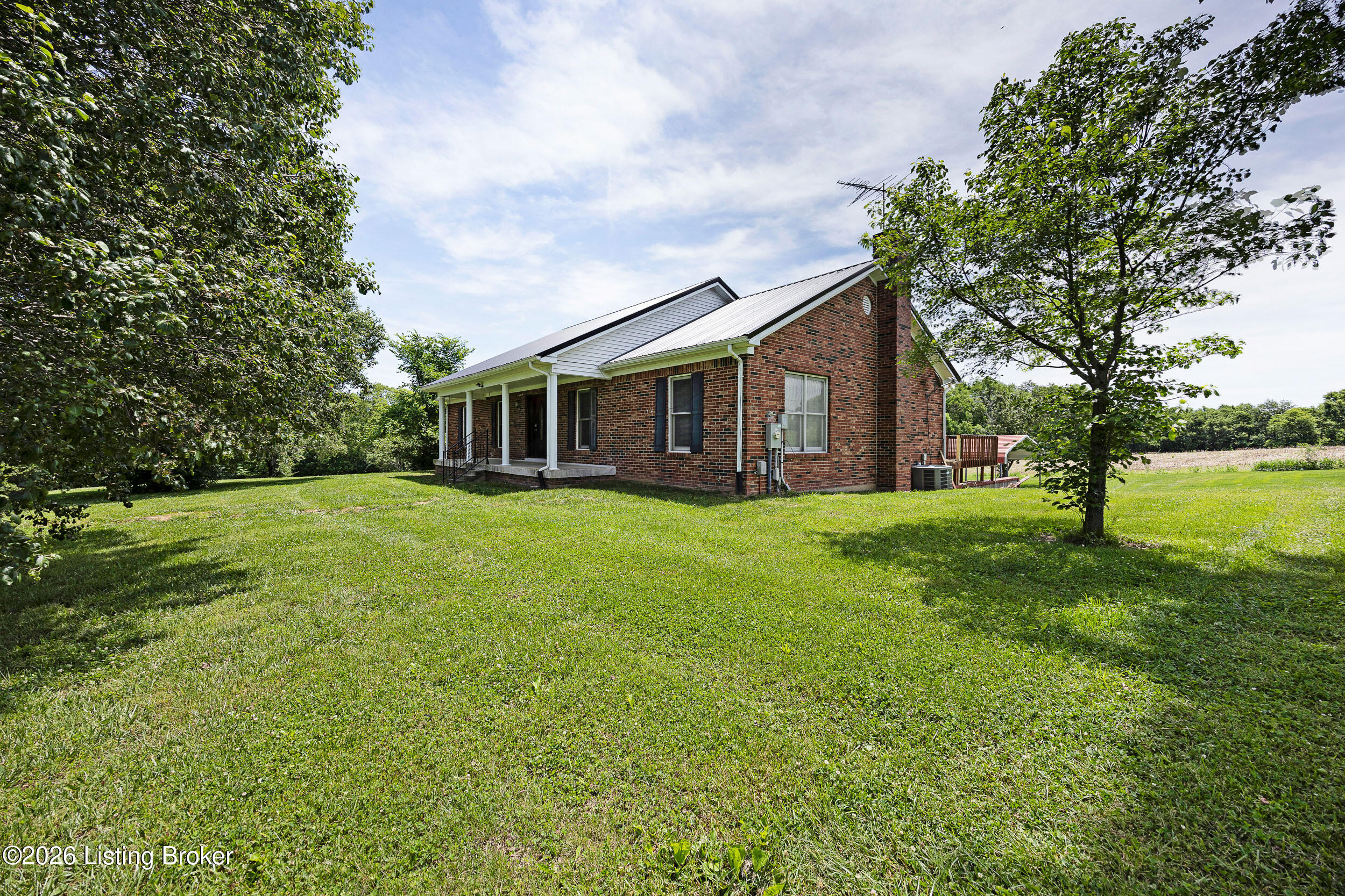 6935 Bloomfield Road Bardstown, KY 40004 - Photo 17 of 52 6935BloomfieldRd-16