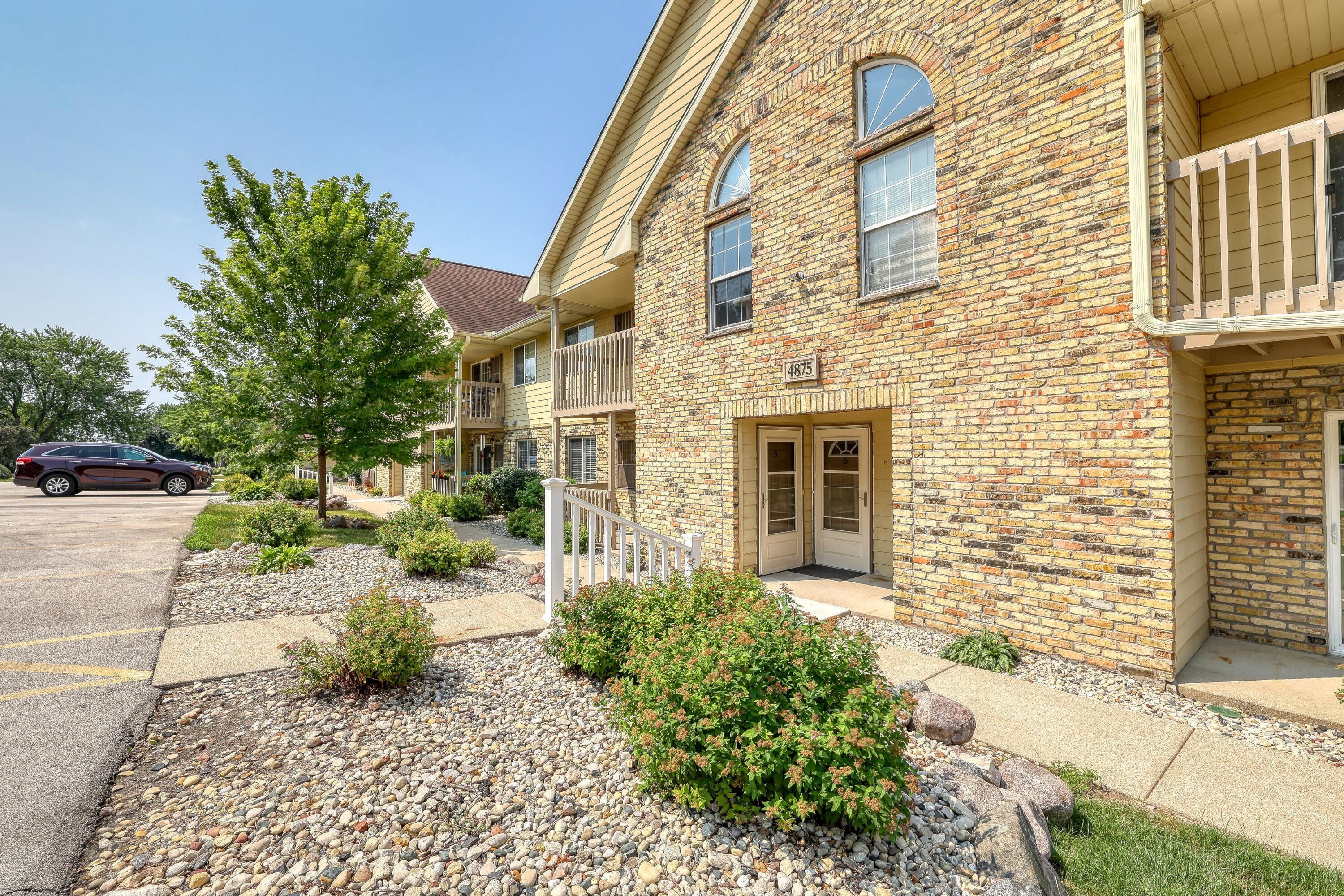 4875 Easy Street, Unit 5 Delafield, WI 53029 - Photo 1 of 29 Delafield Country Aire Condominium