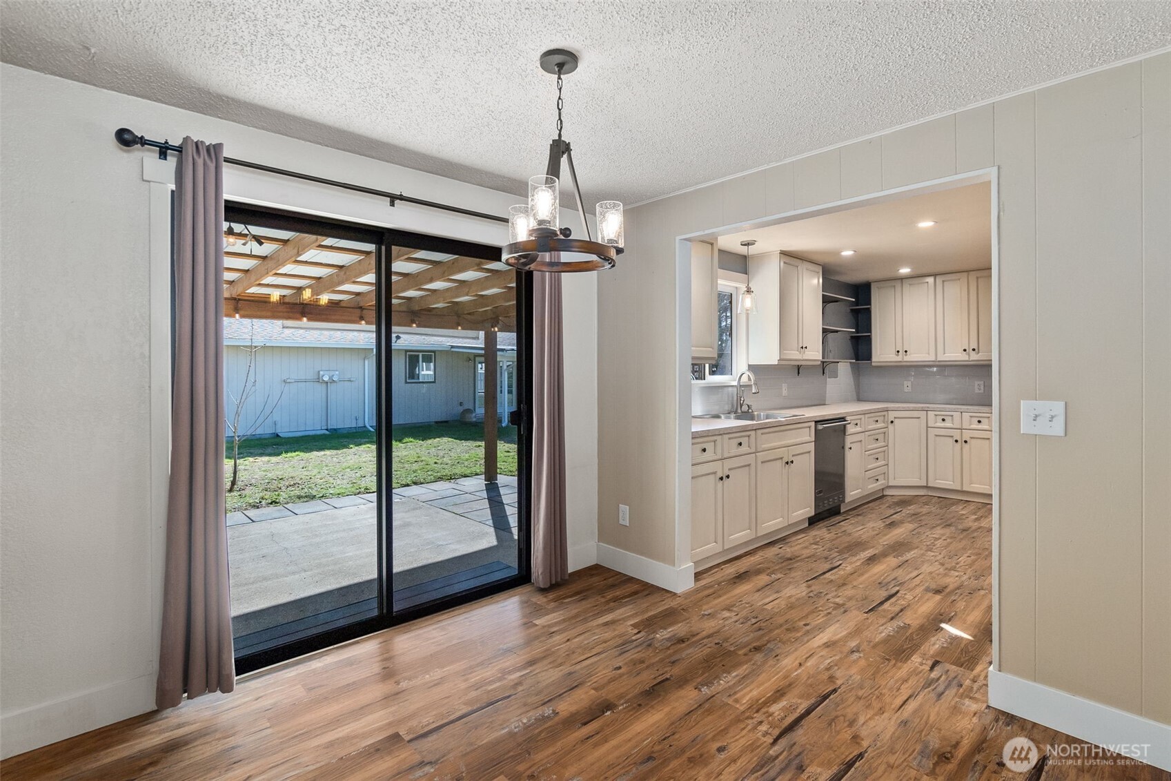 5424 Schoth Road Southwest Tumwater, WA 98512 - Photo 9 of 29 Gallery Image 9